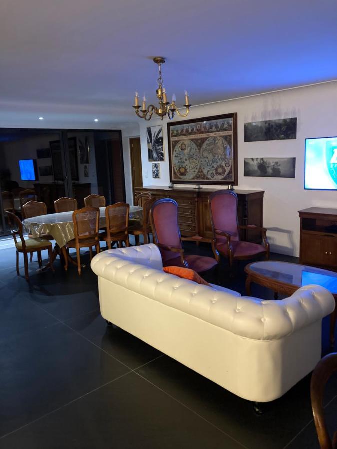 La Villa Sur Le Toit Lurdy Exteriér fotografie