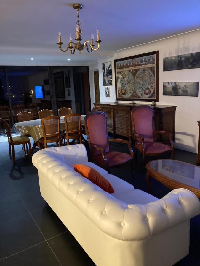 La Villa Sur Le Toit Lurdy Exteriér fotografie